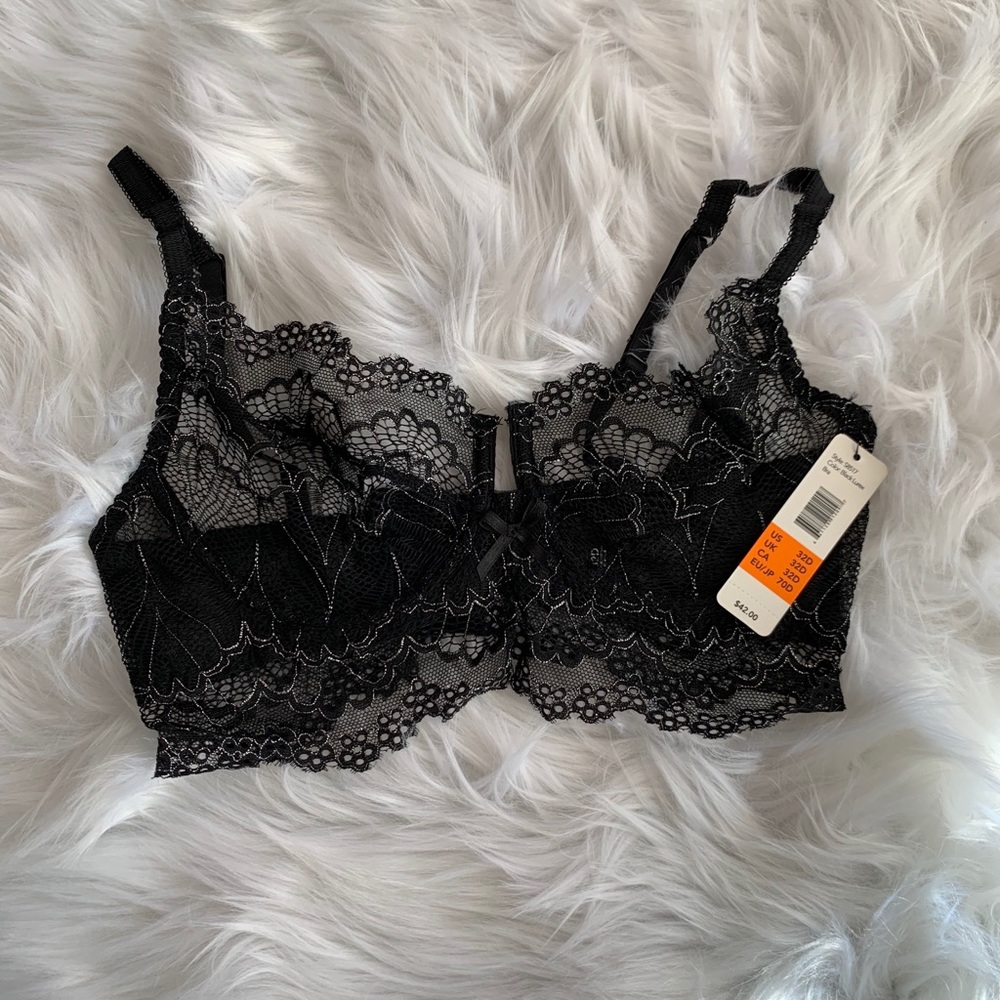 Beautiful Sam Edelman black and silver bra